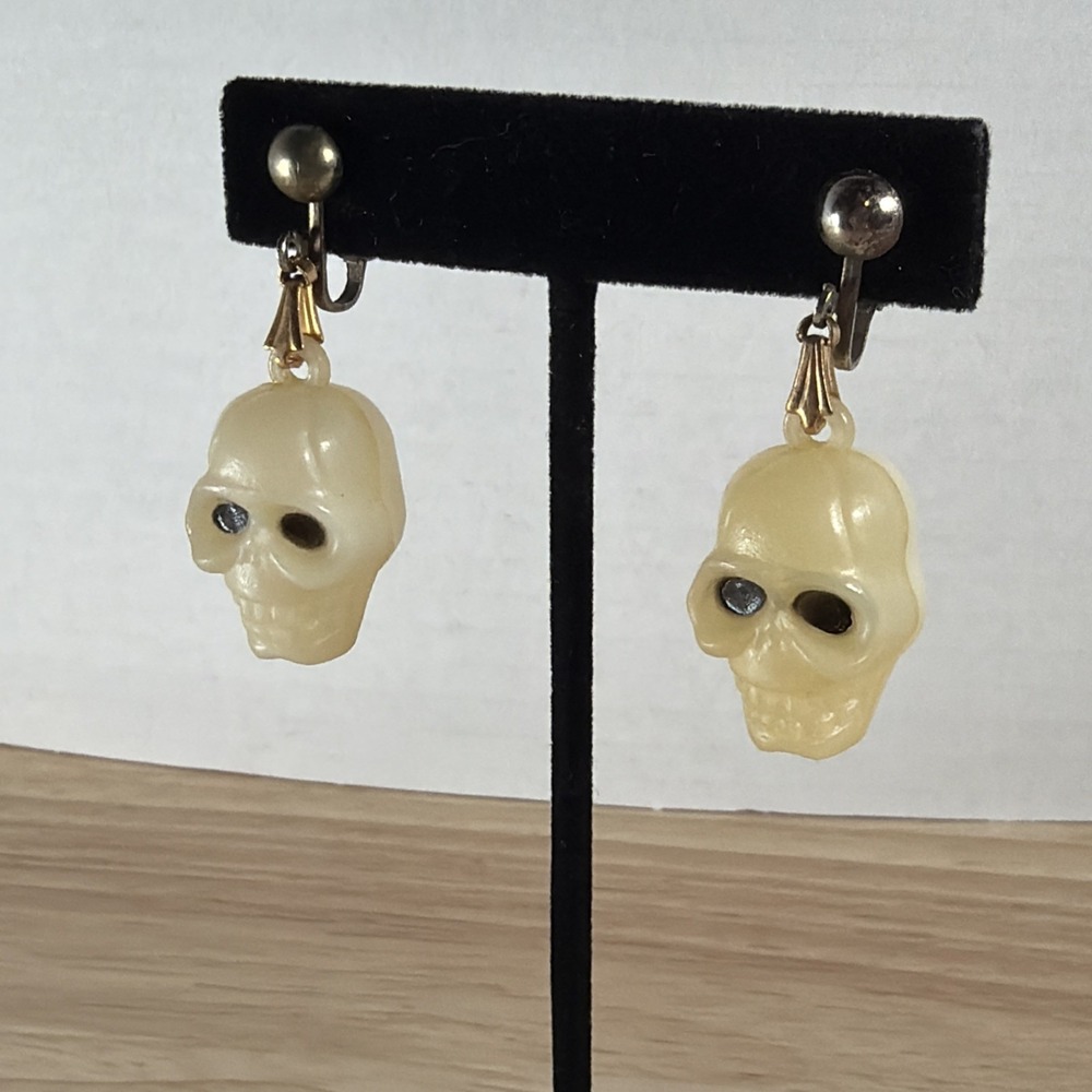 Vintage Rare Skeleton Skull Blow Mold Plastic Earrings Halloween Spooky Clip On